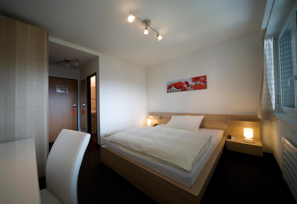 מוטייה Hotel Oasis מראה חיצוני תמונה